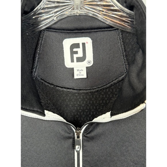 FootJoy X Barstool Sports Women's 1/4 Zip Pullover Performance, Black, Size M - Picture 6 of 9